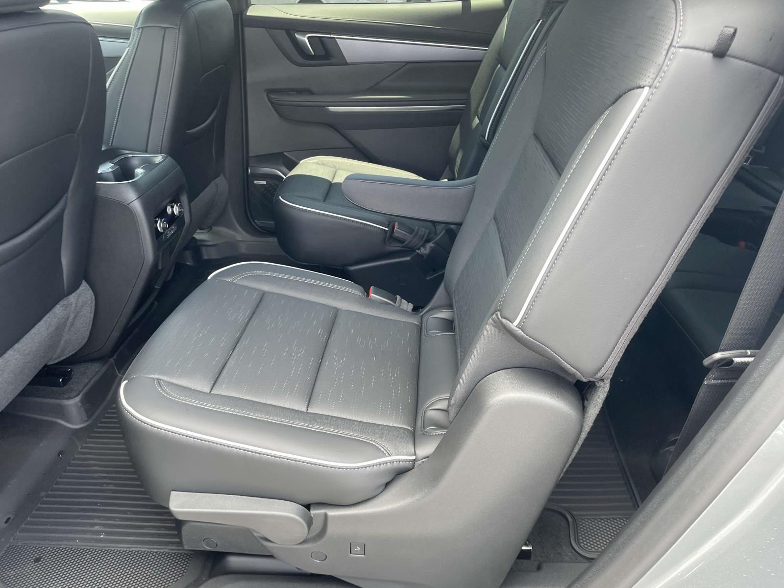 2026 Buick Enclave Sport Touring - Photo 8