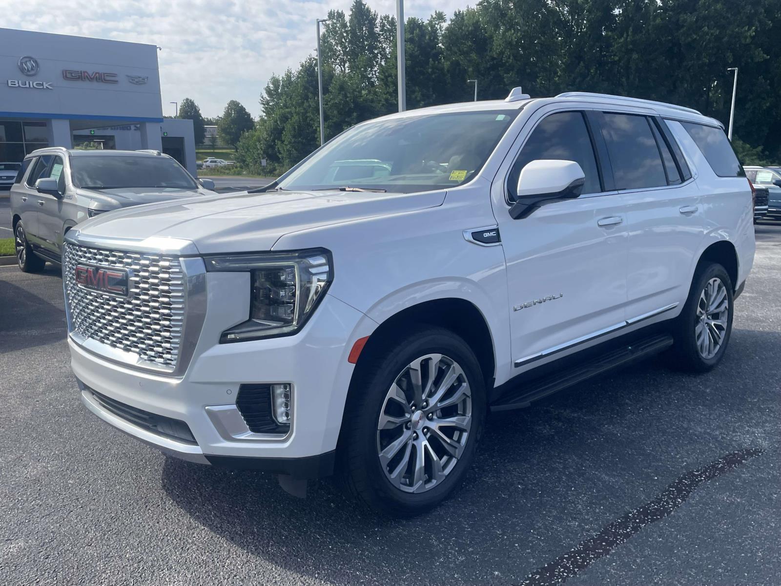2021 GMC Yukon Denali - Photo 12