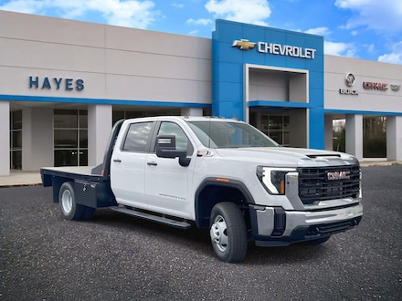 2026 GMC Sierra 3500 HD Chassis Cab Pro Truck