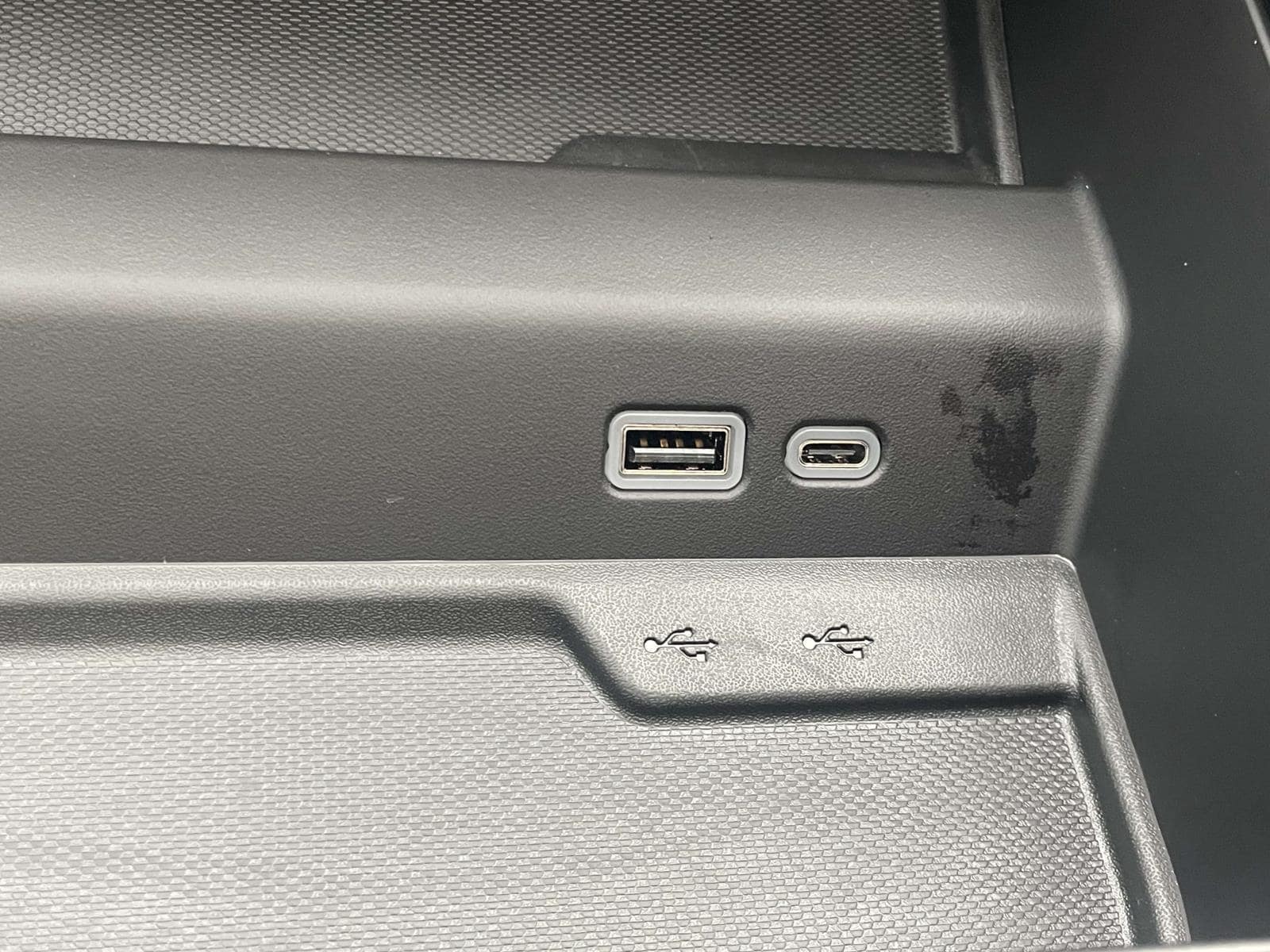 2026 Chevrolet Tahoe Z71 - Photo 21