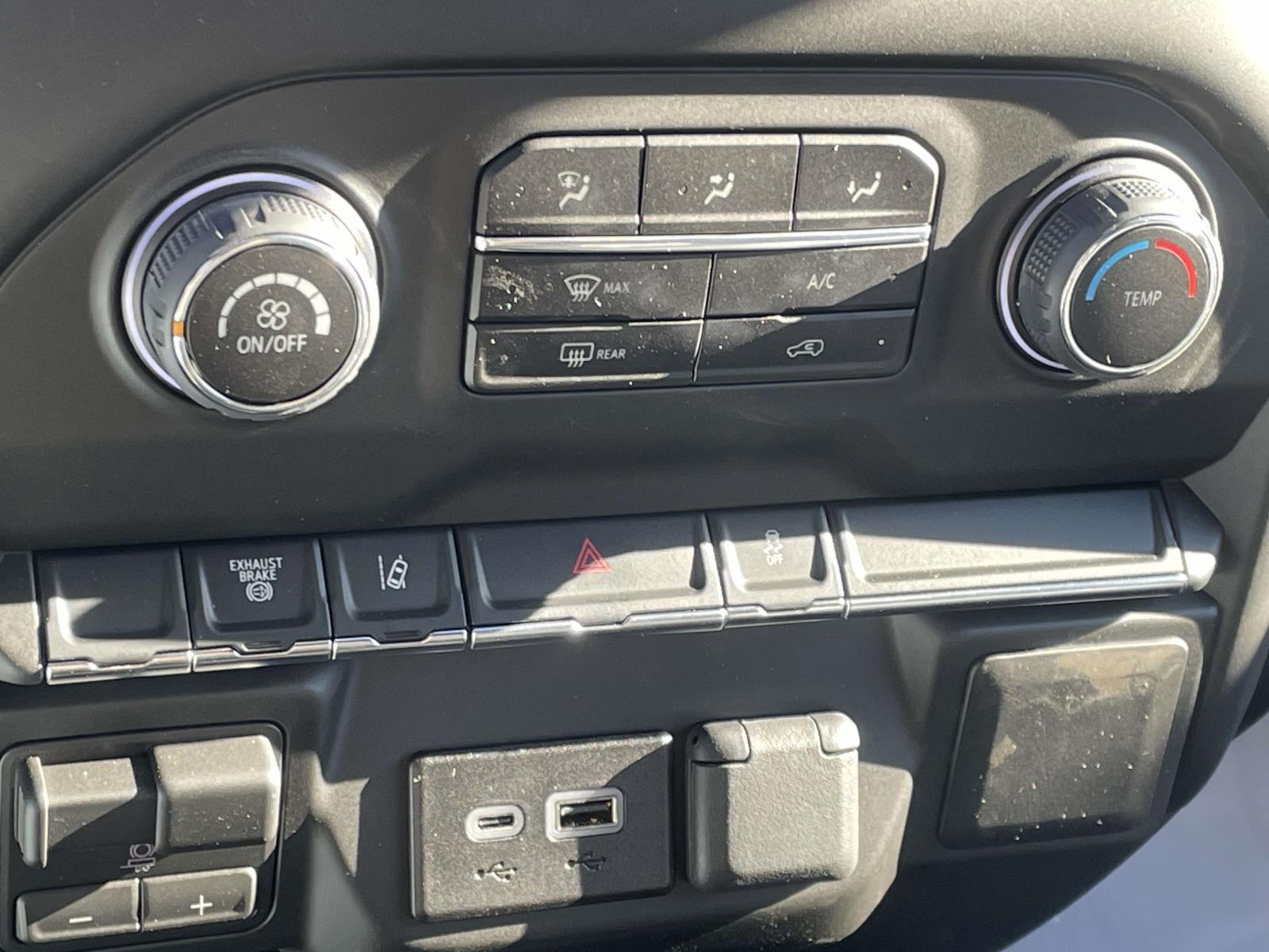 2026 Chevrolet Silverado 3500HD Work Truck photo 3