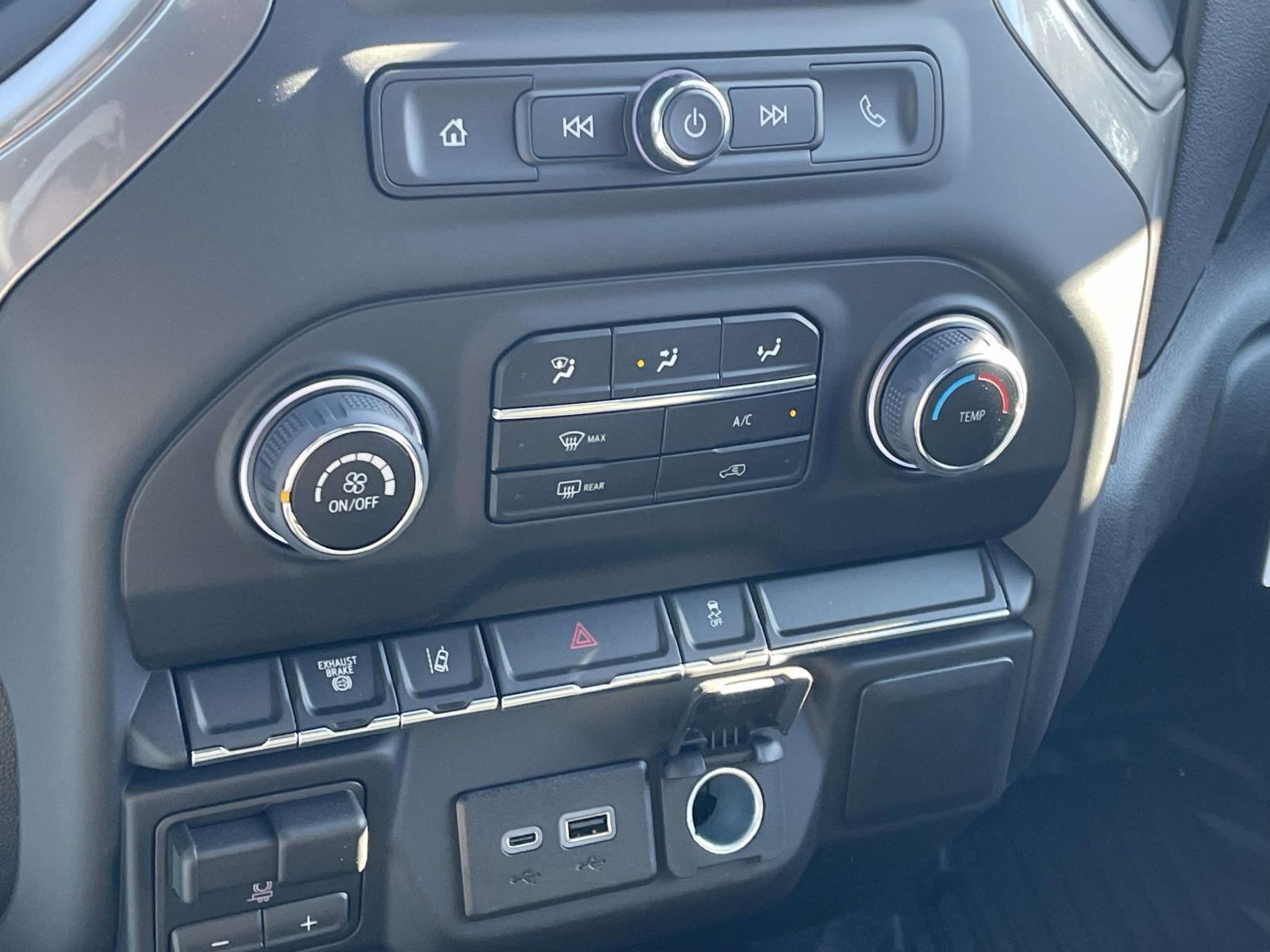 2026 Chevrolet Silverado 3500HD Work Truck photo 3