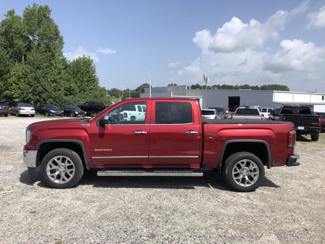 Used 2018 GMC Sierra 1500 SLT with VIN 3GTU2NEC2JG408038 for sale in Alto, GA