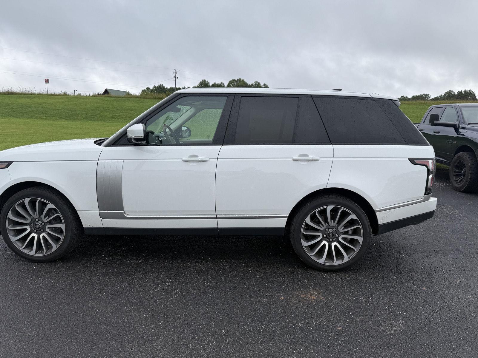 2021 Land Rover Range Rover HSE Westminster Edition photo 2