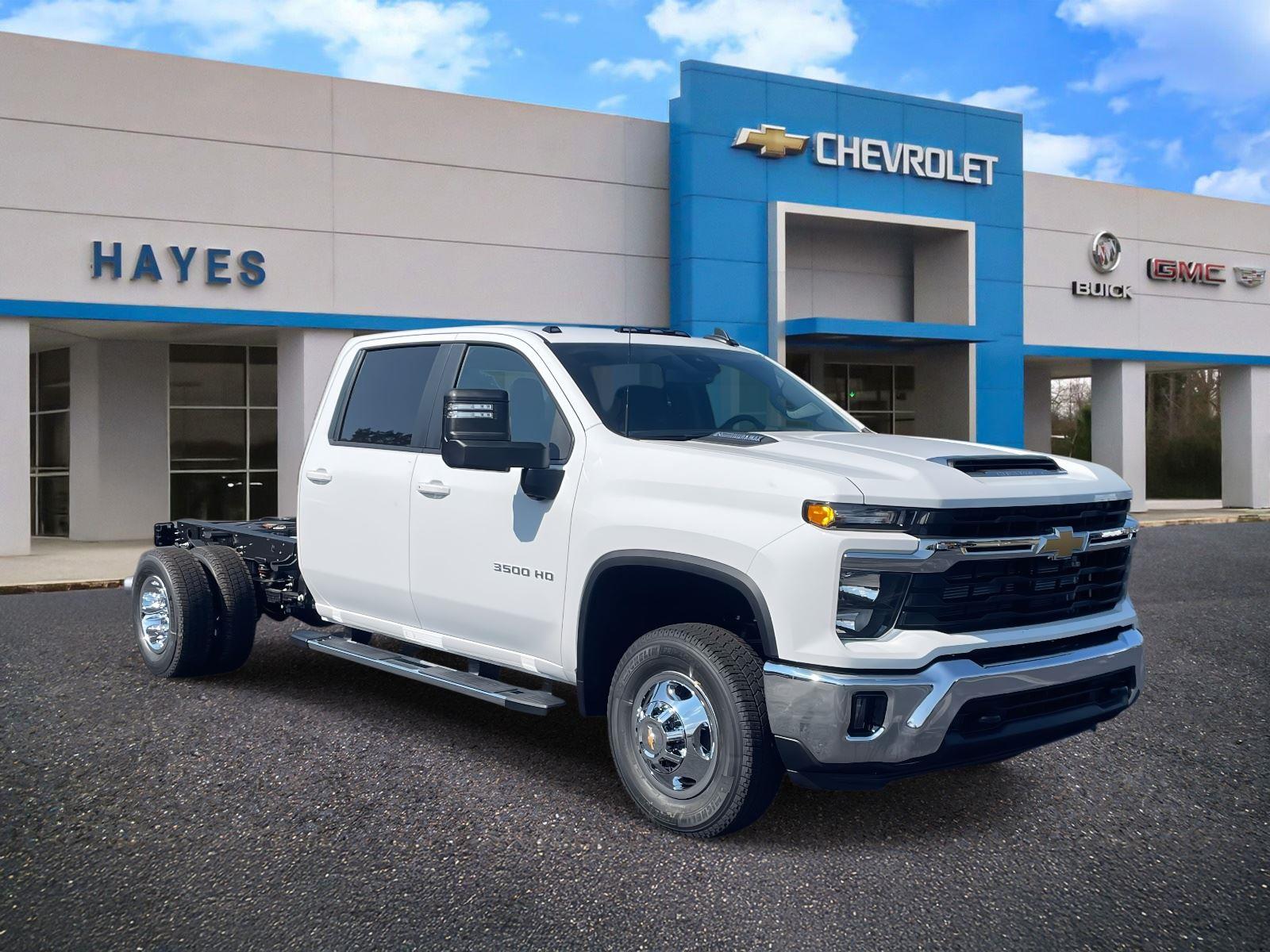 2026 Chevrolet Silverado 3500HD LT's photo
