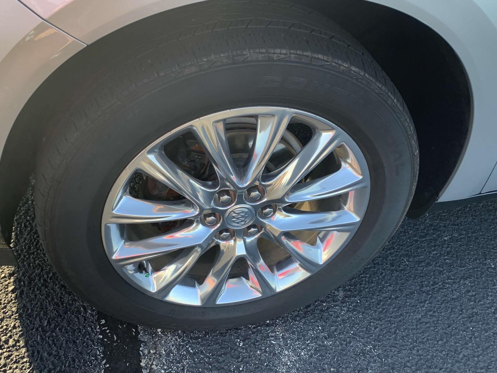 2021 Buick Enclave Premium photo 3