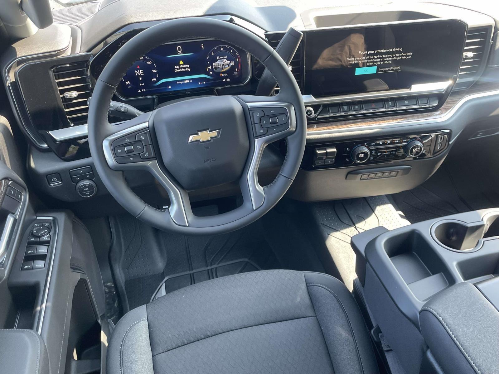 2026 Chevrolet Silverado 3500 HD LT - Photo 8