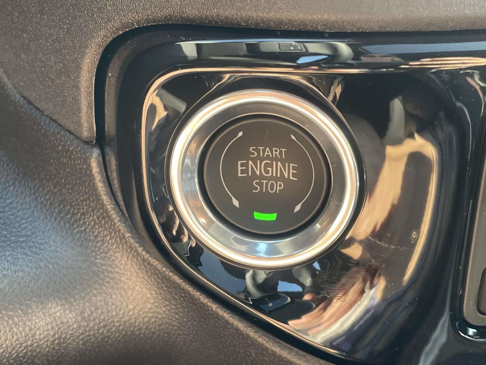 2026 Chevrolet Silverado 1500 RST - Photo 9