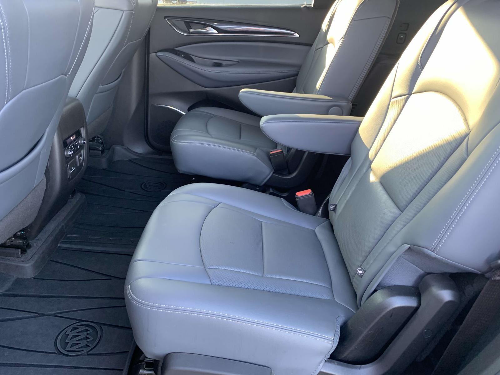 2021 Buick Enclave Premium photo 4
