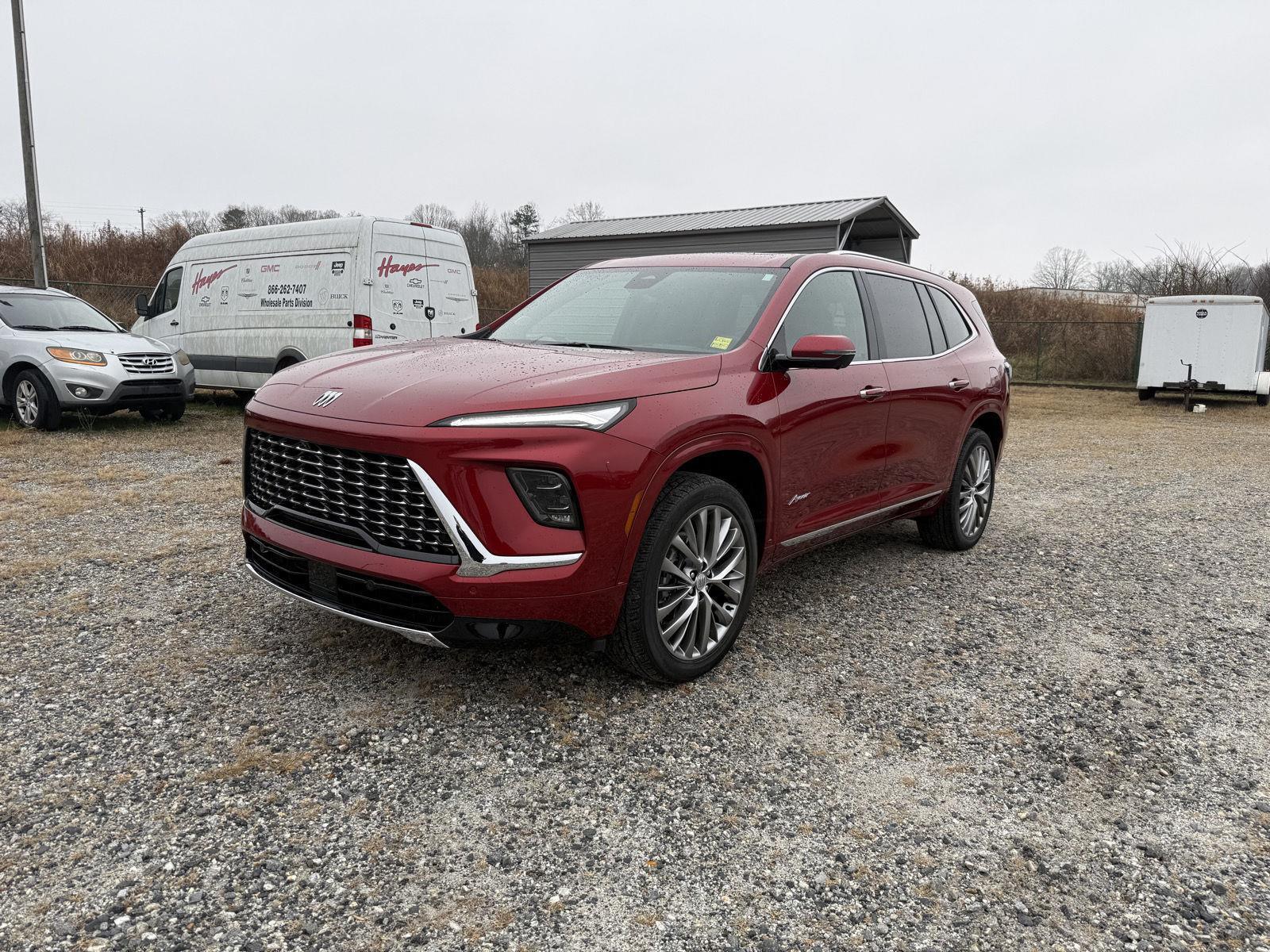 2025 Buick Enclave Avenir's photo