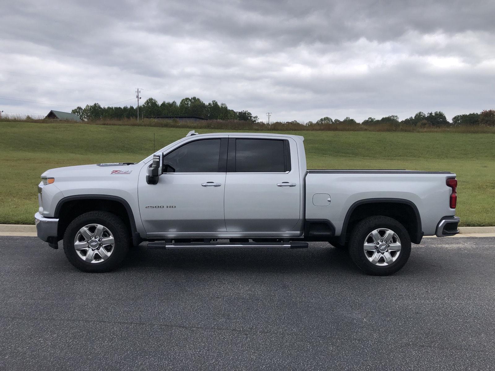 2020 Chevrolet Silverado 2500HD LTZ photo 2