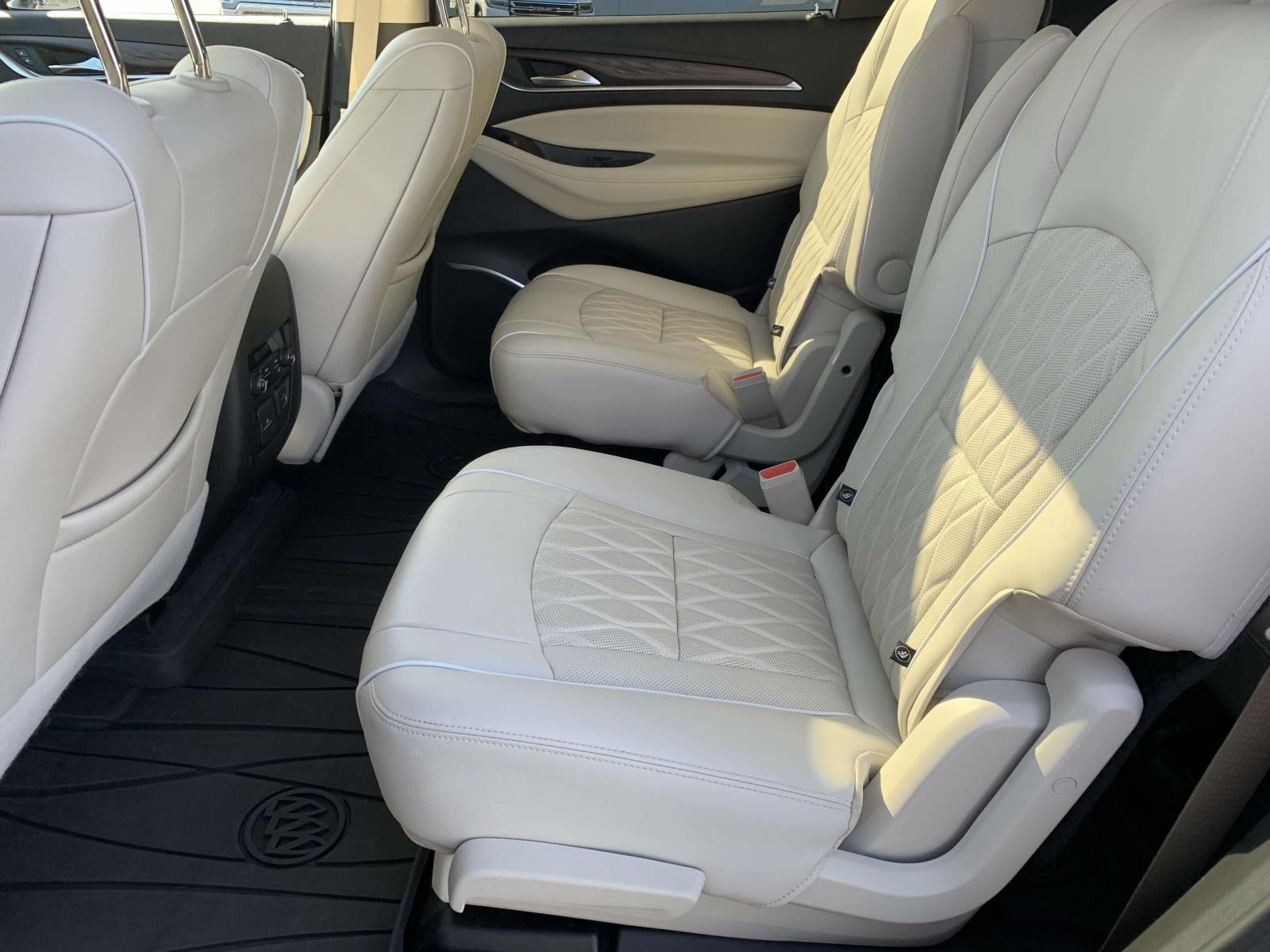 2023 Buick Enclave Avenir photo 4