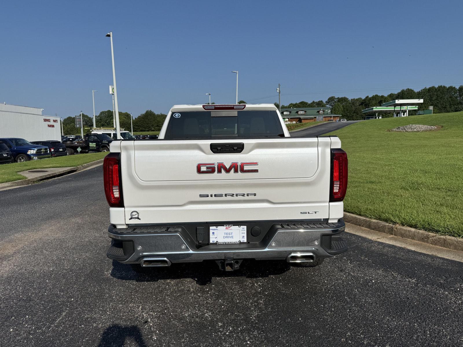 2022 Gmc Sierra 1500 SLT photo 4
