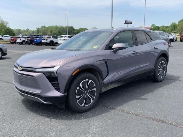 2024 Chevrolet Blazer EV photo 3