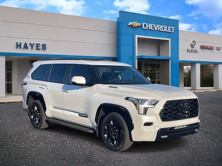 2025 Toyota Sequoia SR5