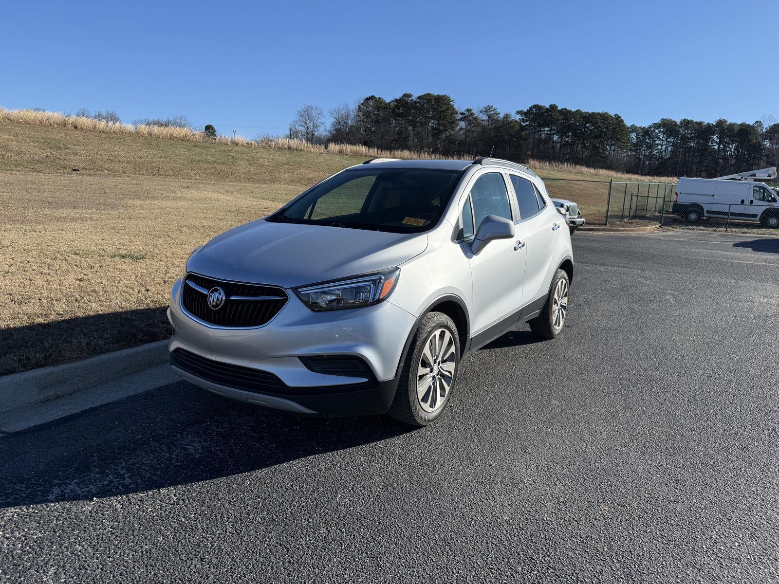 2020 Buick Encore Preferred's photo