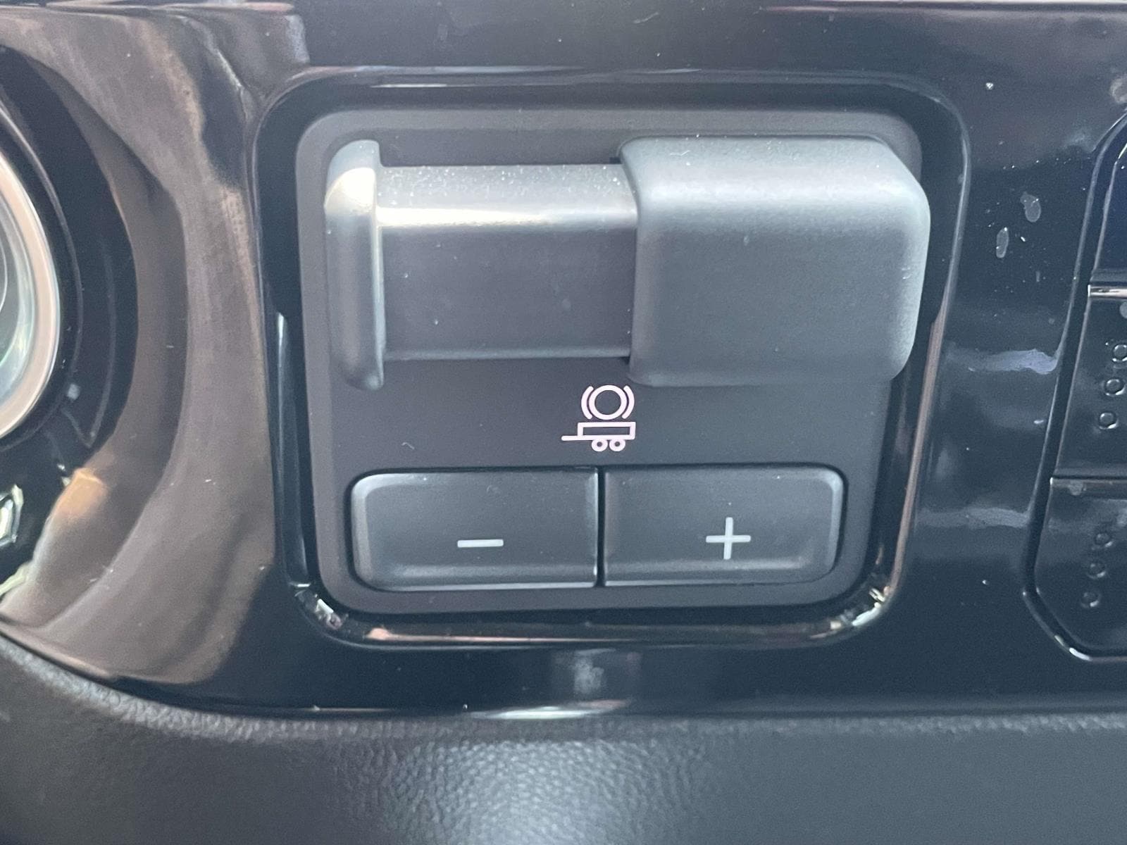 2025 Chevrolet Silverado 2500HD LTZ - Photo 24