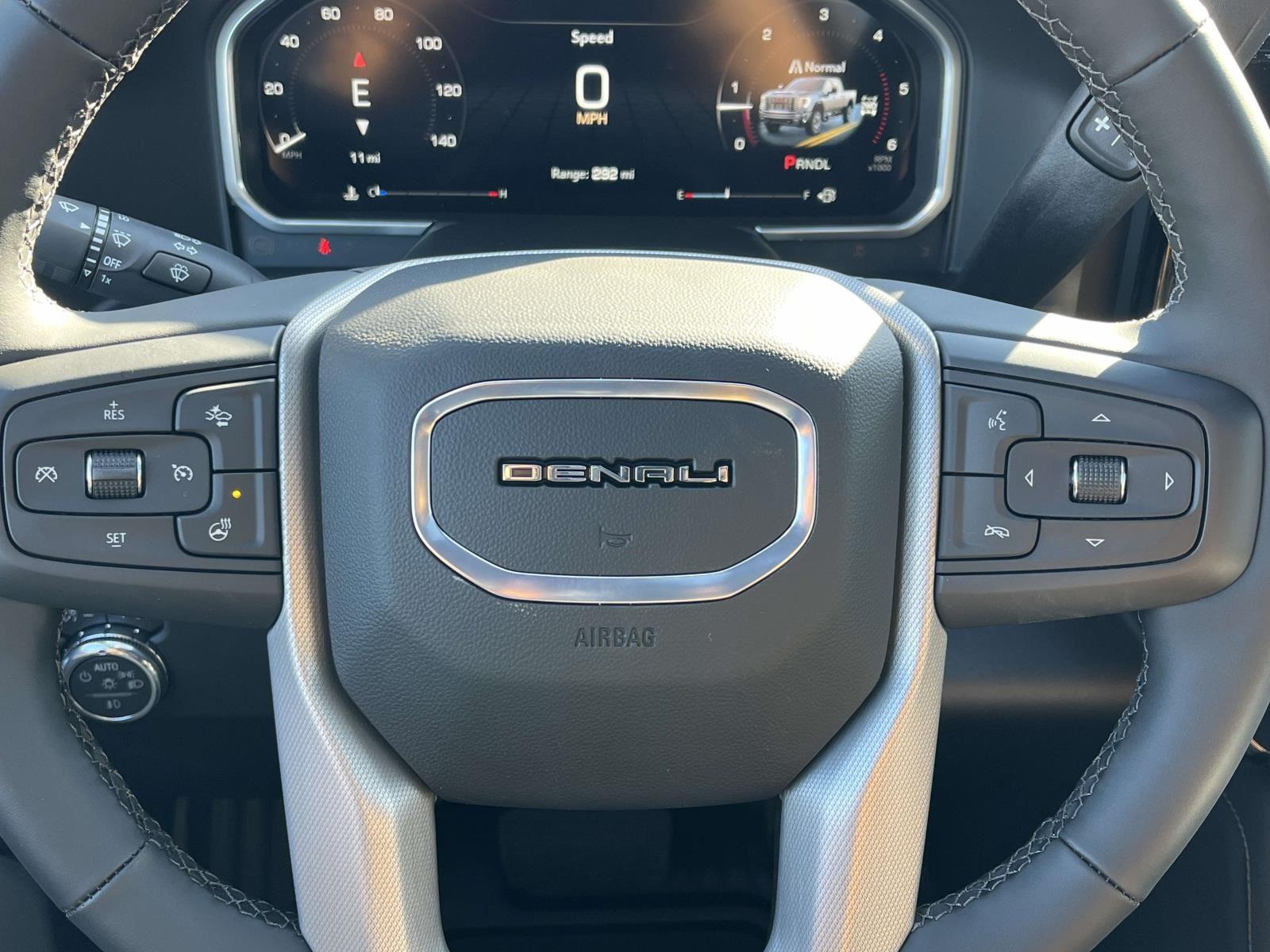 2026 GMC Sierra 2500HD Denali - Photo 9