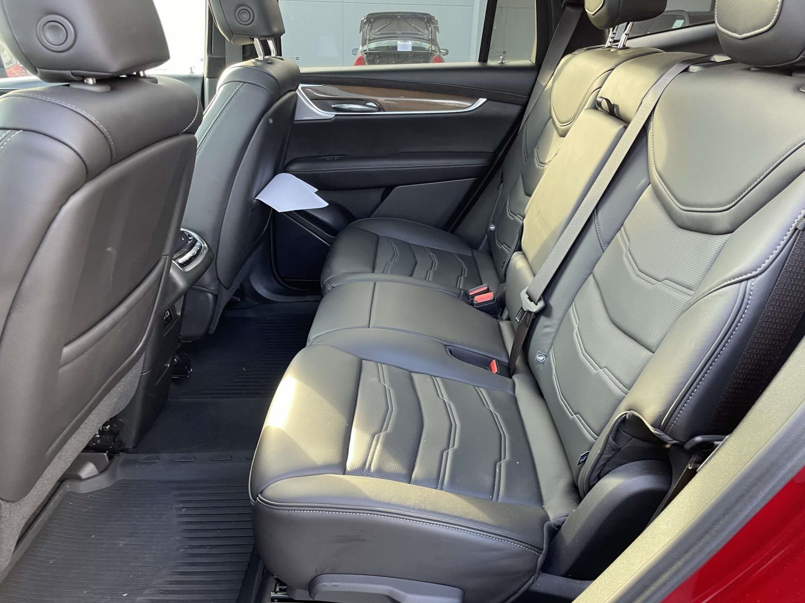 2024 Cadillac XT6 Sport - Photo 14