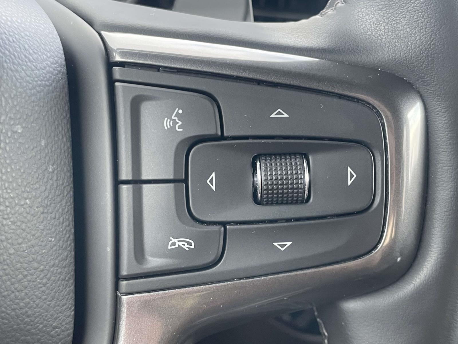 2024 Chevrolet Silverado 1500 ZR2 - Photo 27