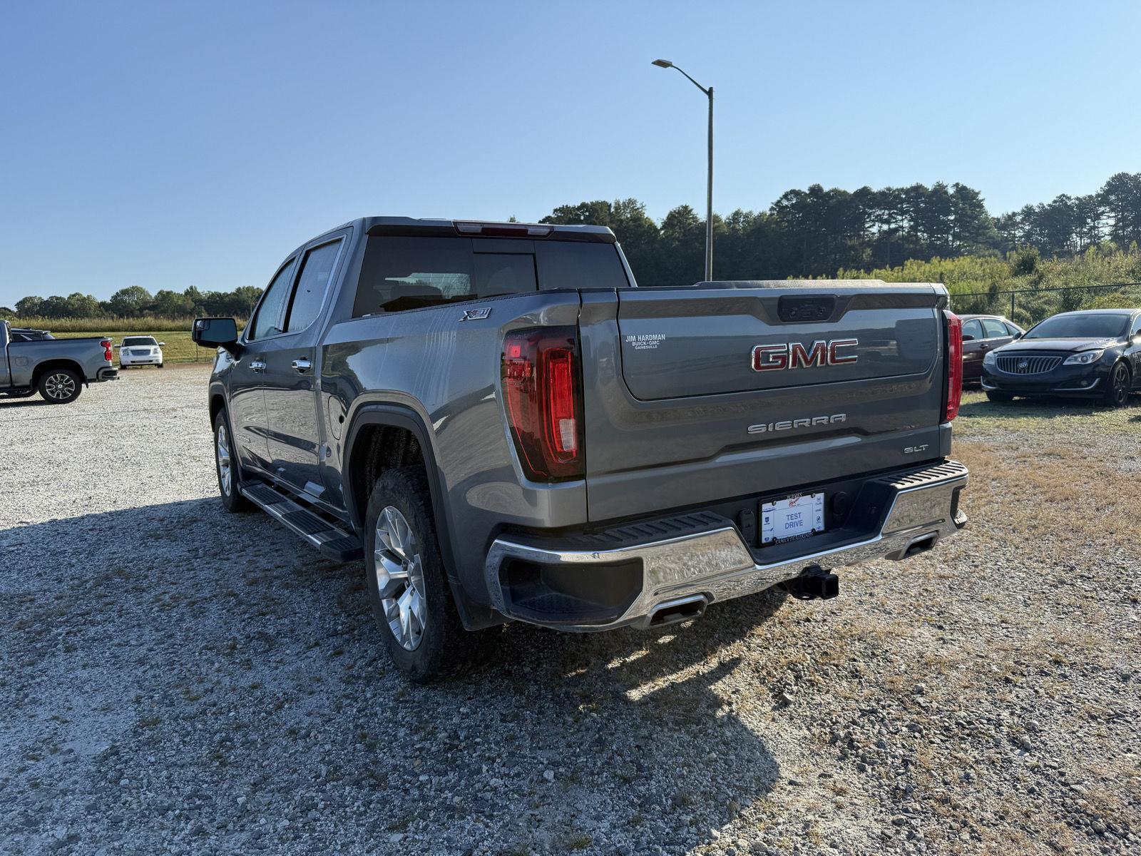2021 Gmc Sierra 1500 SLT photo 3