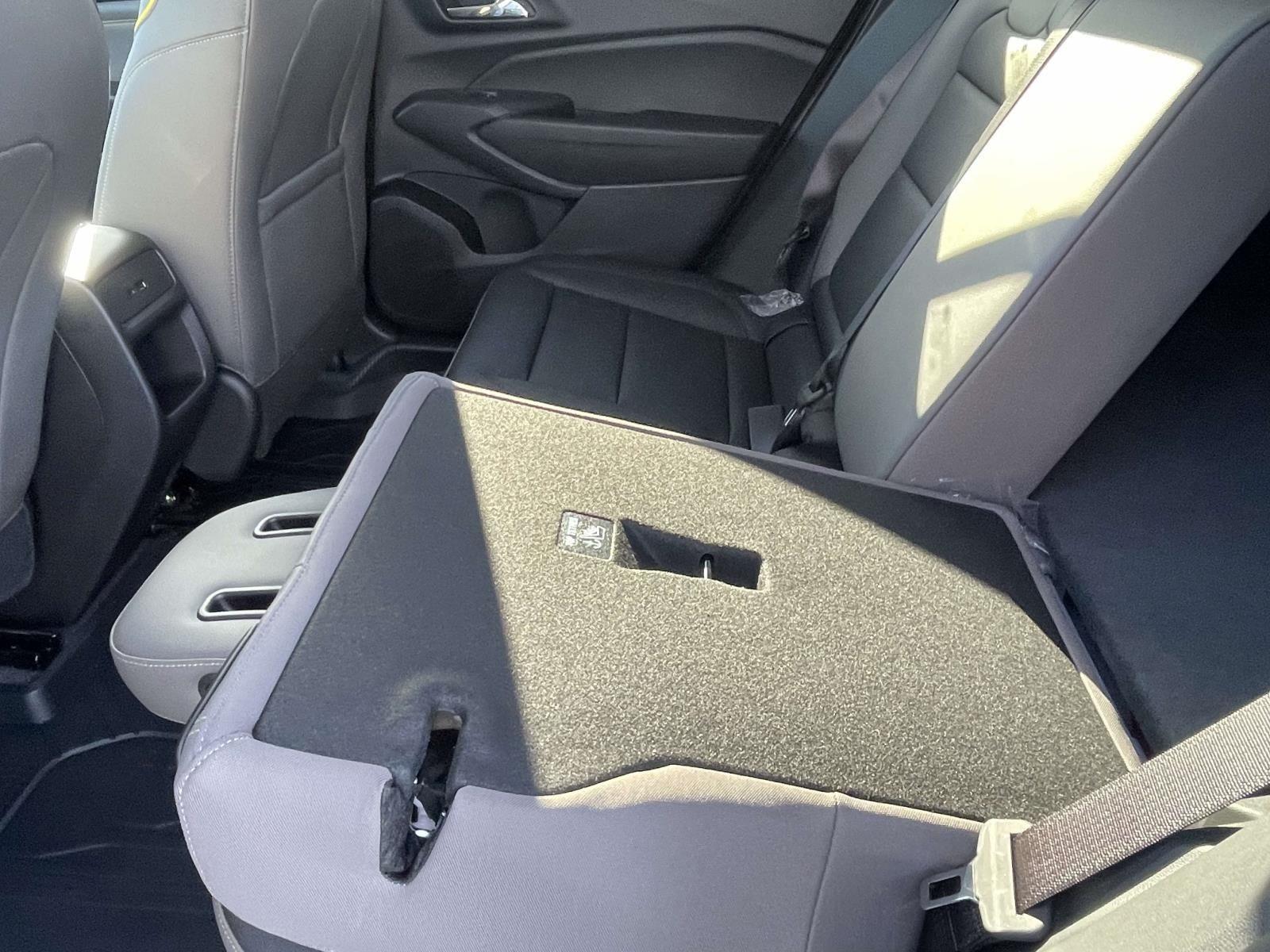2026 Chevrolet Trax Activ - Photo 6