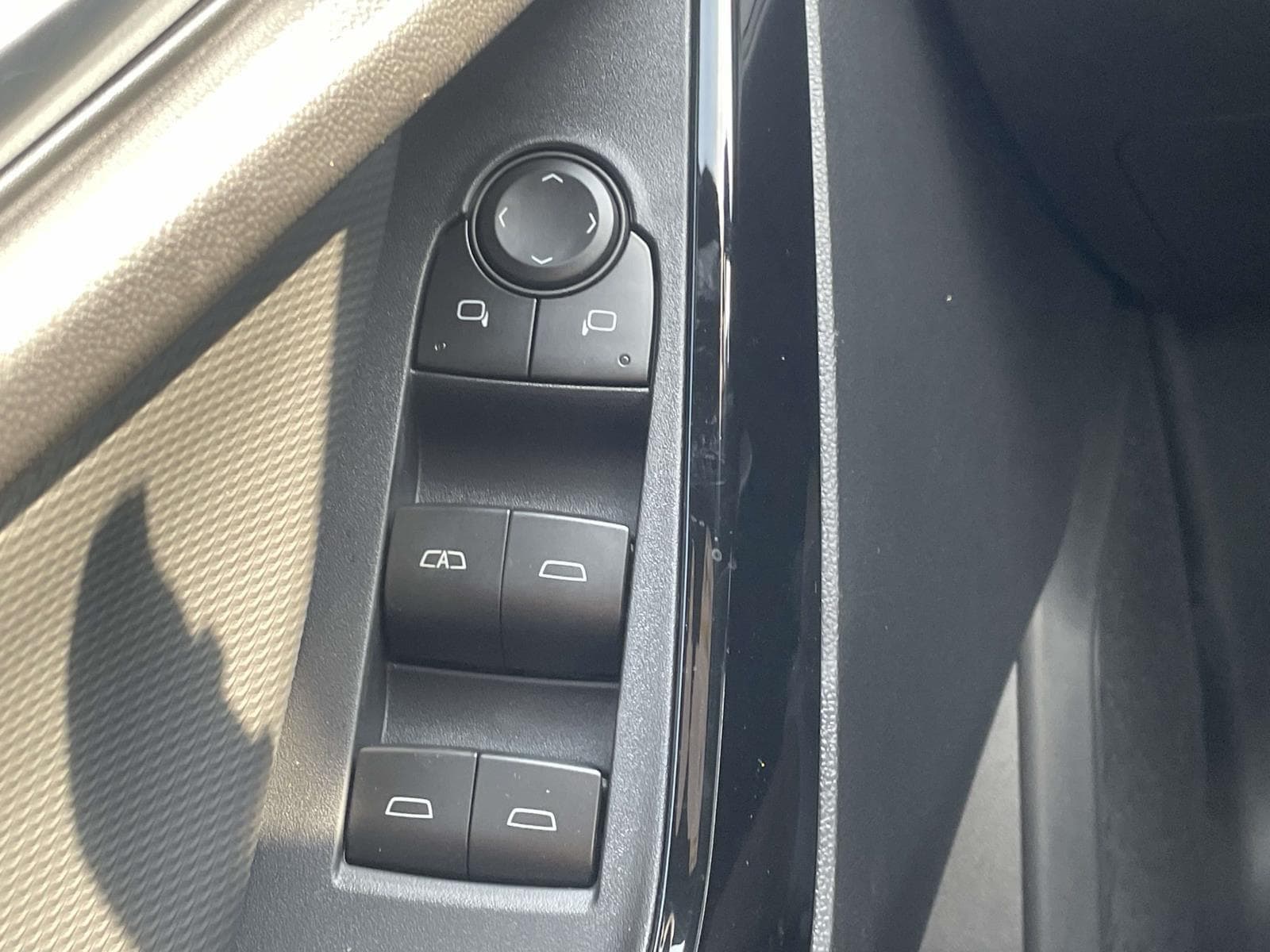 2026 Chevrolet Equinox LT - Photo 9