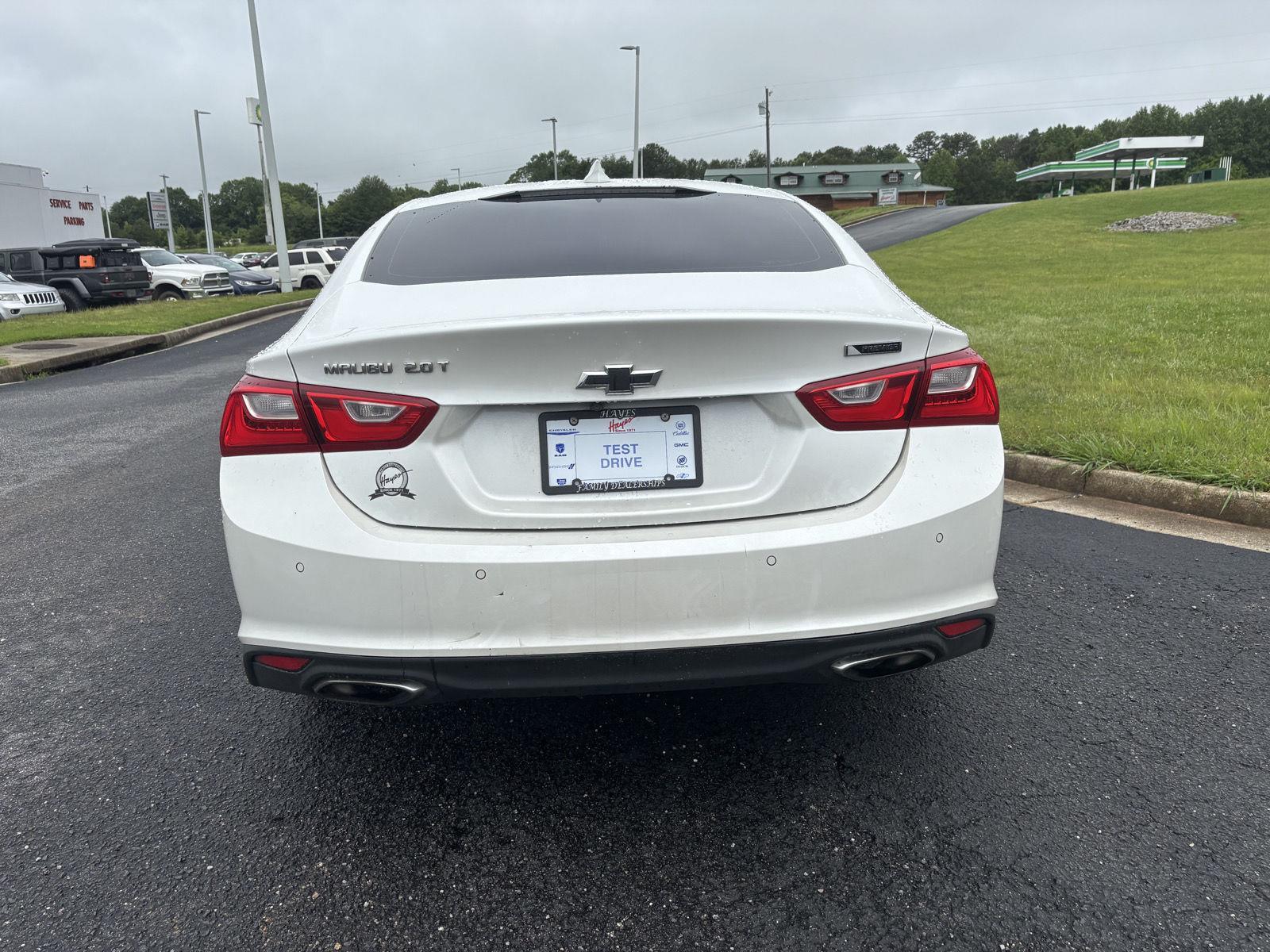 2018 Chevrolet Malibu Premier photo 3