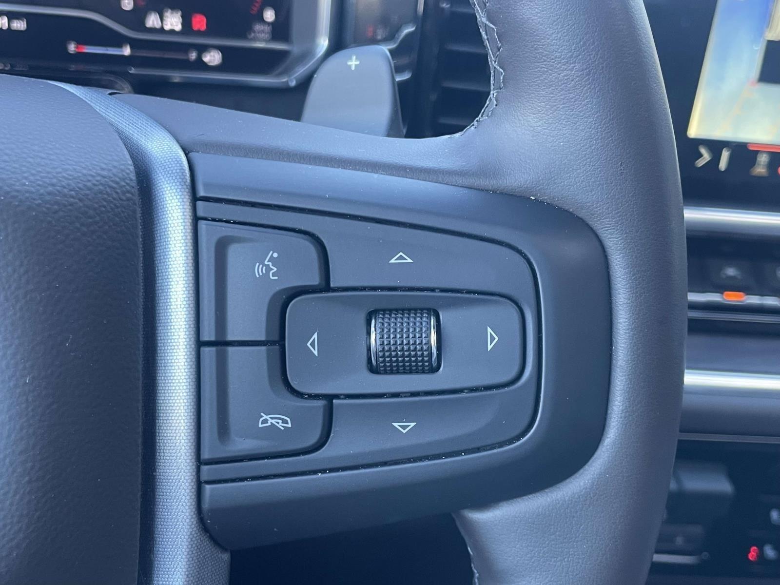 2024 GMC Sierra 1500 SLT - Photo 13