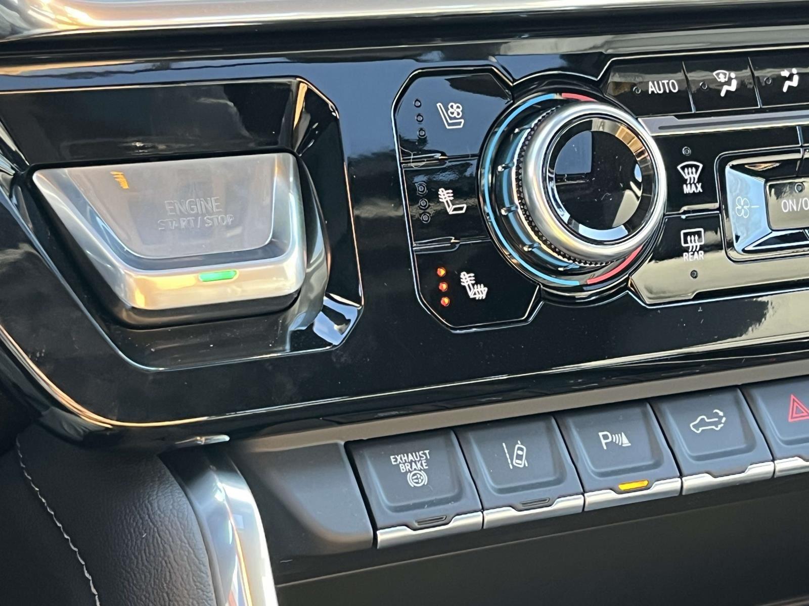 2026 GMC Sierra 2500HD Denali - Photo 11