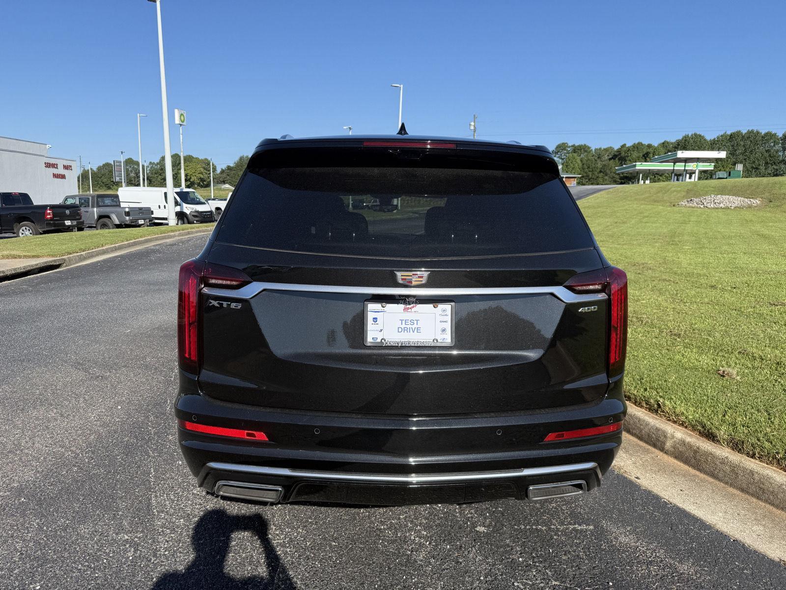 2023 Cadillac XT6 Premium Luxury photo 4