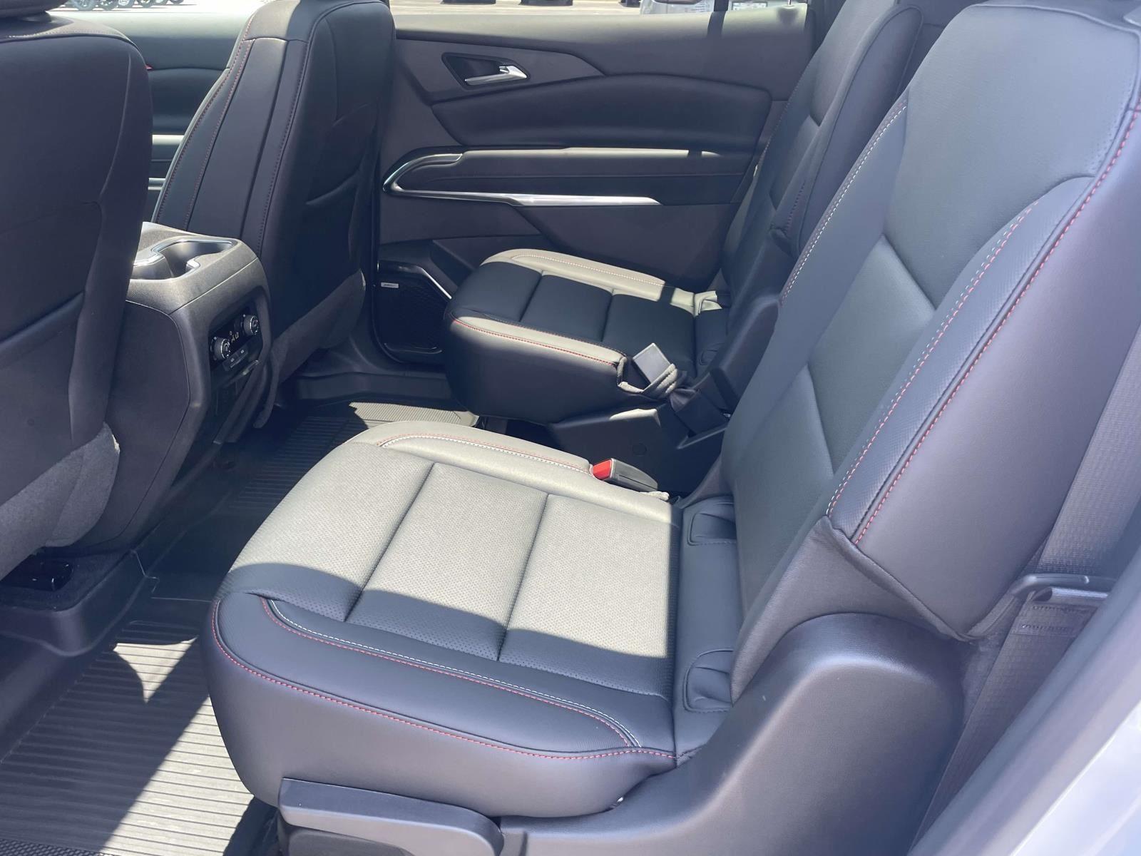 2026 Chevrolet Traverse Z71 - Photo 5