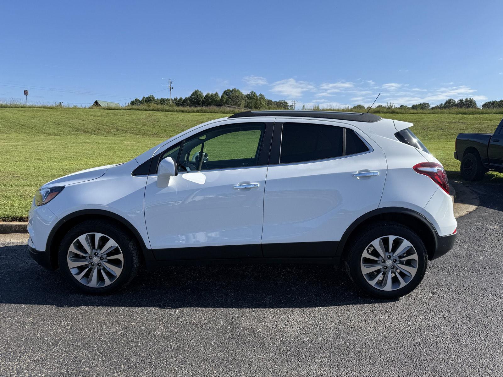2020 Buick Encore Preferred photo 2