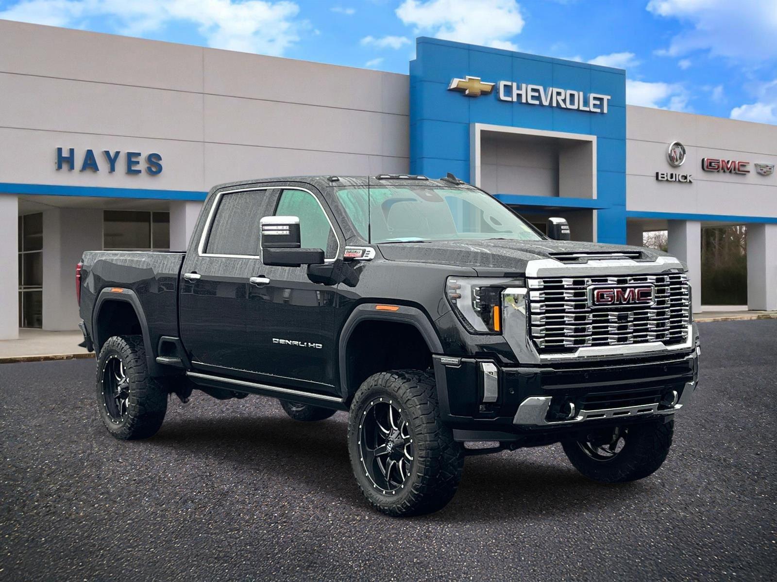 2025 GMC Sierra 4WD Crew Cab Standard Box Denali's photo