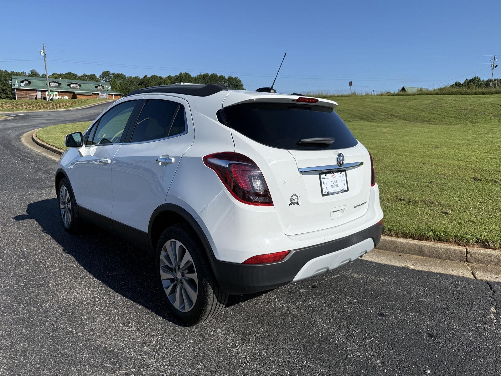 2020 Buick Encore Preferred photo 3