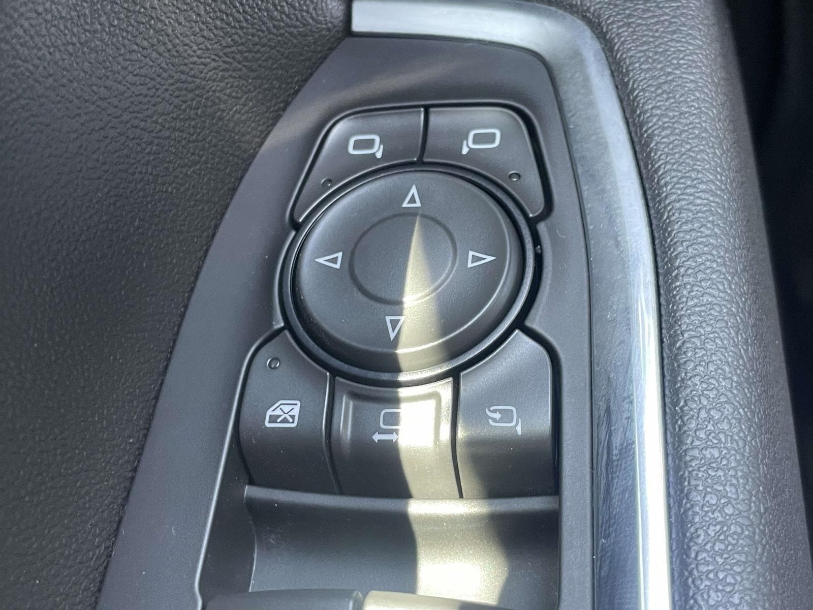 2025 Chevrolet Silverado 2500HD LTZ - Photo 28
