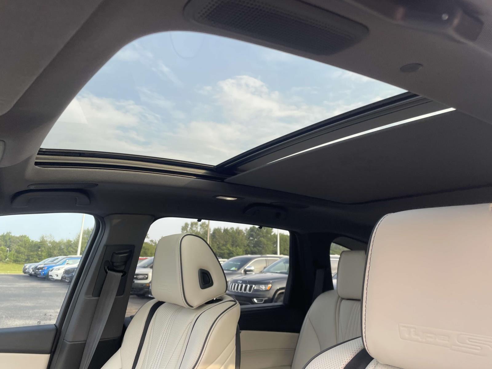 2025 Acura MDX Type S Advance photo 3
