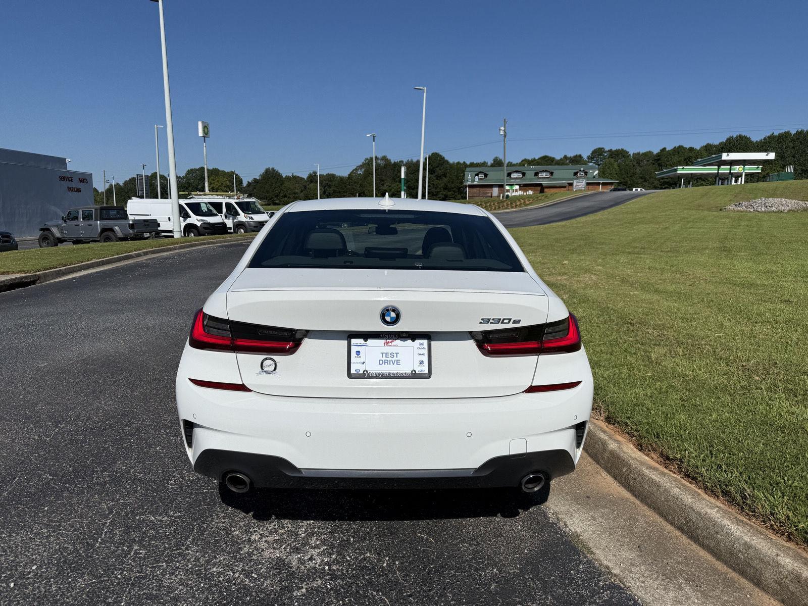 2022 Bmw 330e 3-Series photo 4