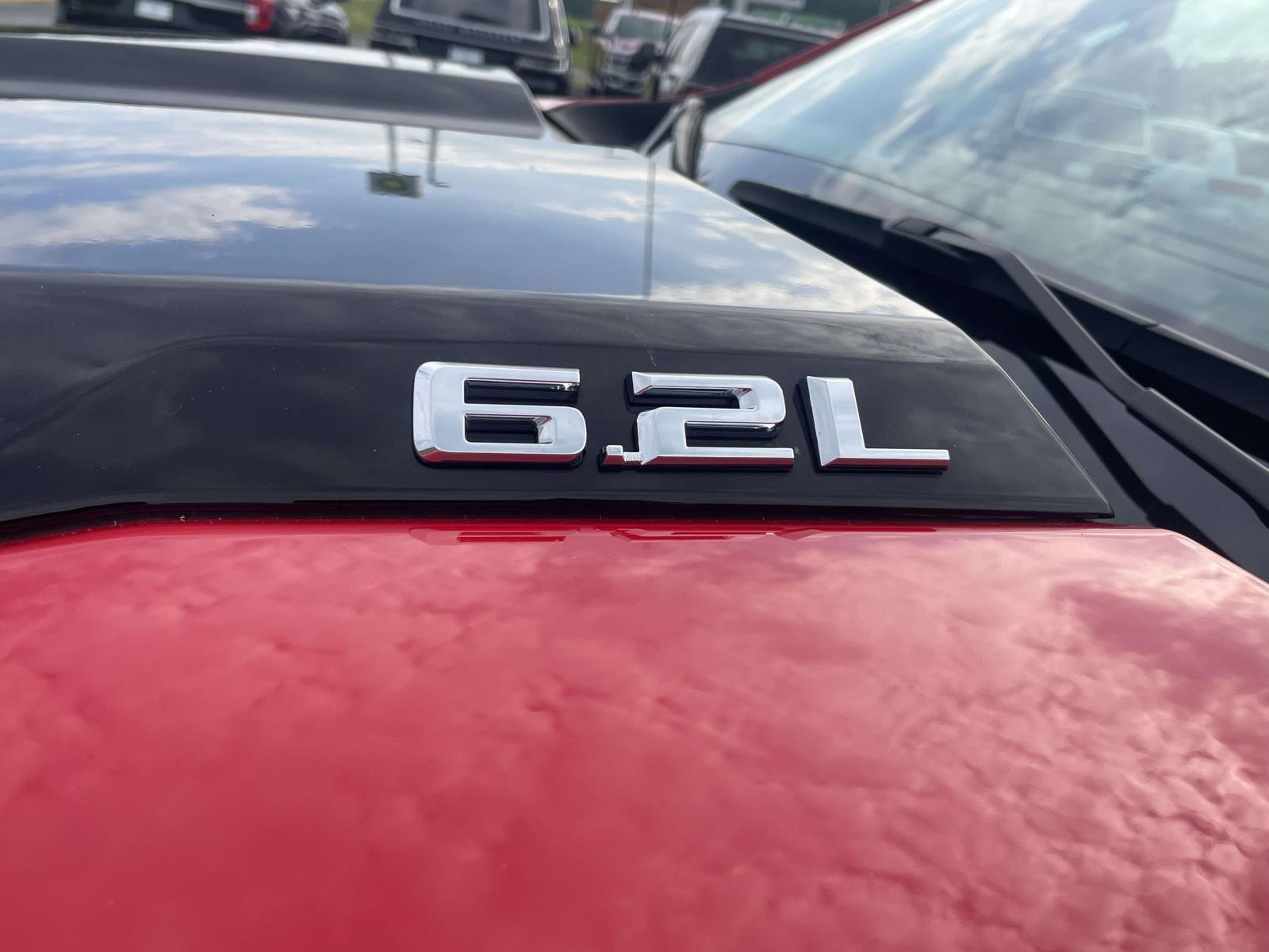 2024 Chevrolet Silverado 1500 ZR2 - Photo 11