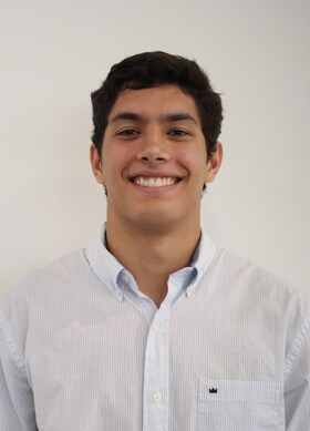 Staff member Eli Shoemake from ID_44ced3