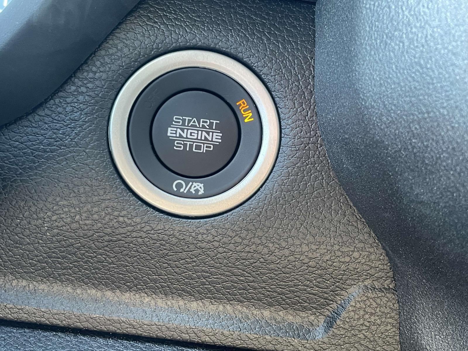 2025 Ram 2500 Tradesman photo 3