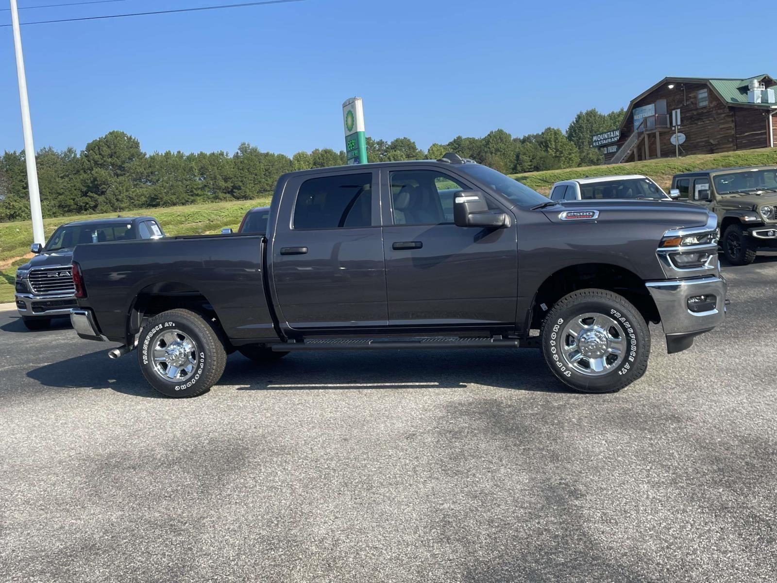 2026 RAM 2500 Tradesman - Photo 11