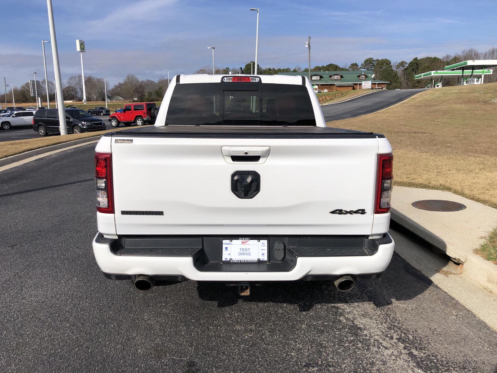 2022 Ram 1500 Big Horn photo 4