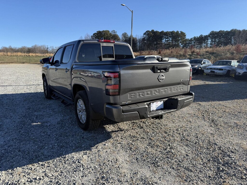 Used 2022 Nissan Frontier SV Truck