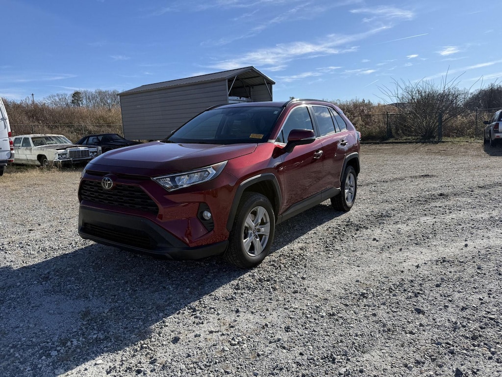 Used 2020 Toyota RAV4 XLE SUV
