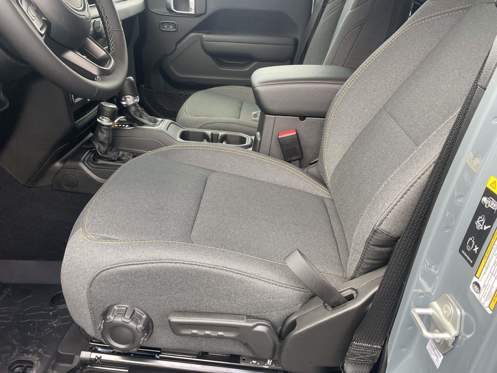 2026 Jeep Wrangler 4-Door Sport S - Photo 7