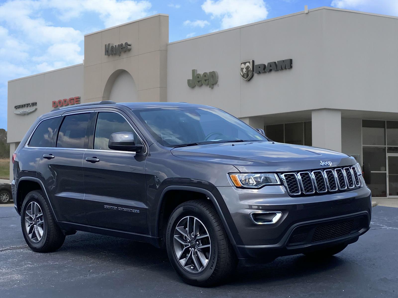 2019 Jeep Grand Cherokee Laredo E