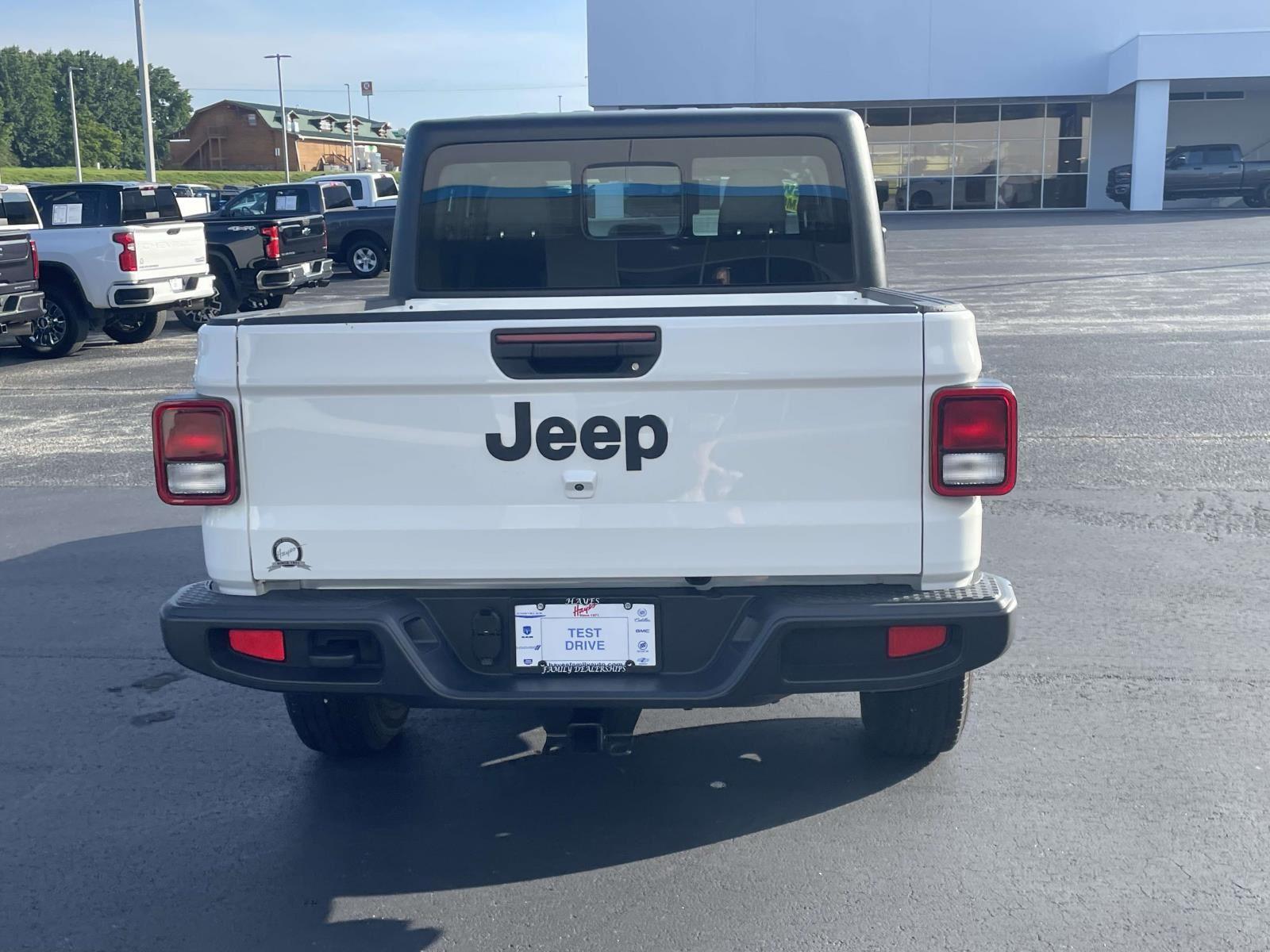 Certified 2025 Jeep Gladiator Sport Truck Crew Cab