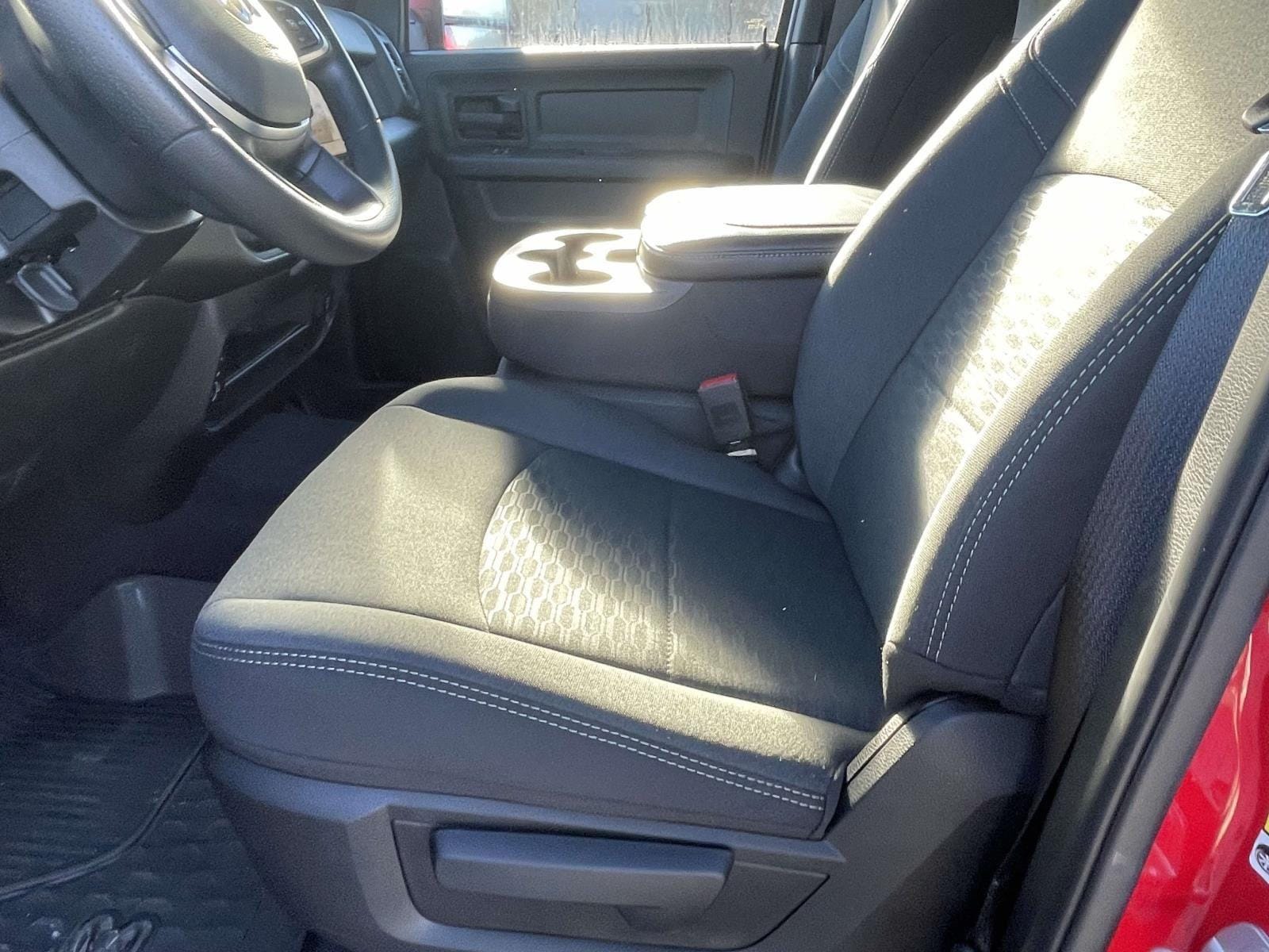2026 RAM 2500 Tradesman - Photo 7