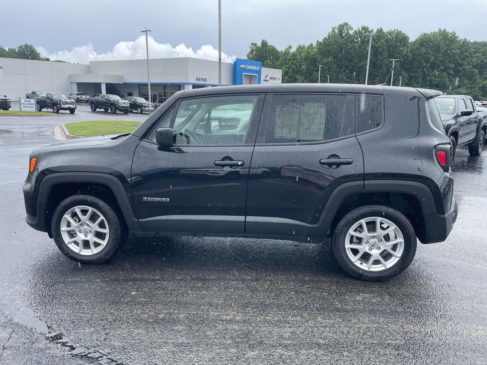 2023 Jeep Renegade Latitude - Photo 16